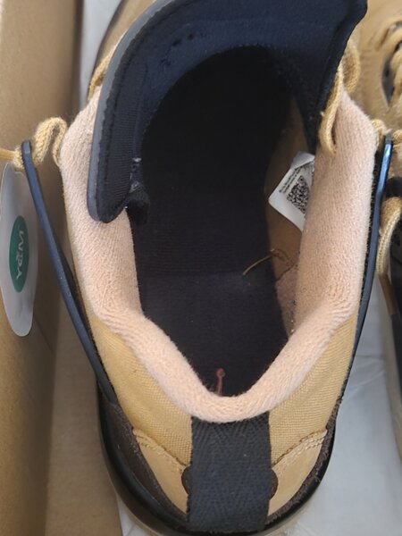 Vand Sneakers Jordan Spizike Low, editia 